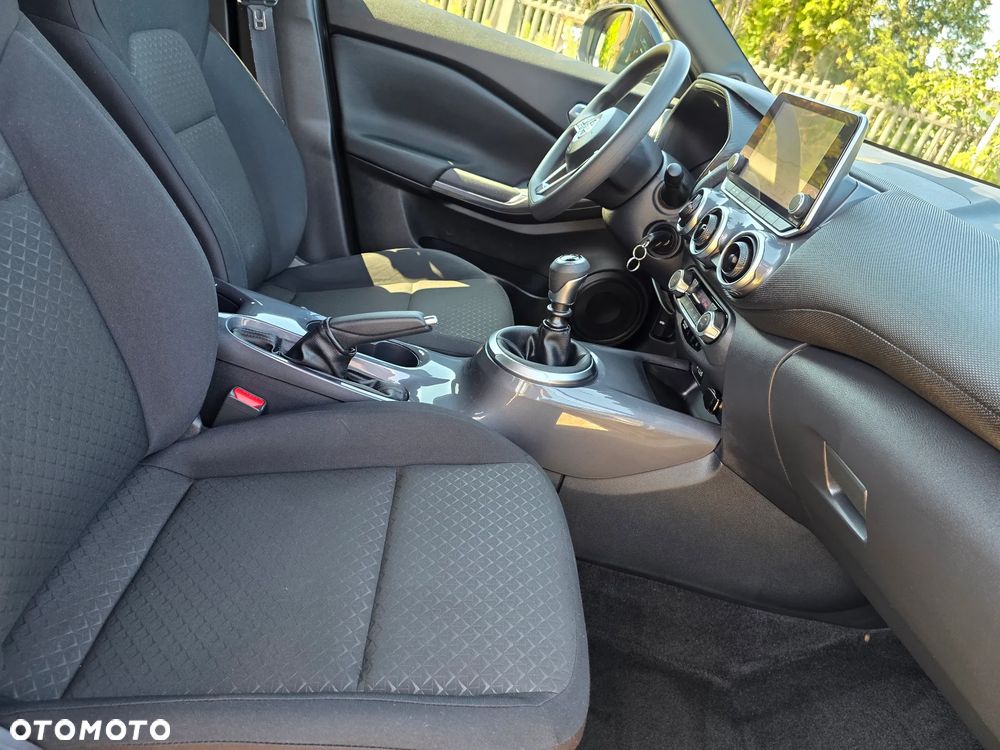 Nissan Juke 1.0 DIG-T N-Connecta - 29