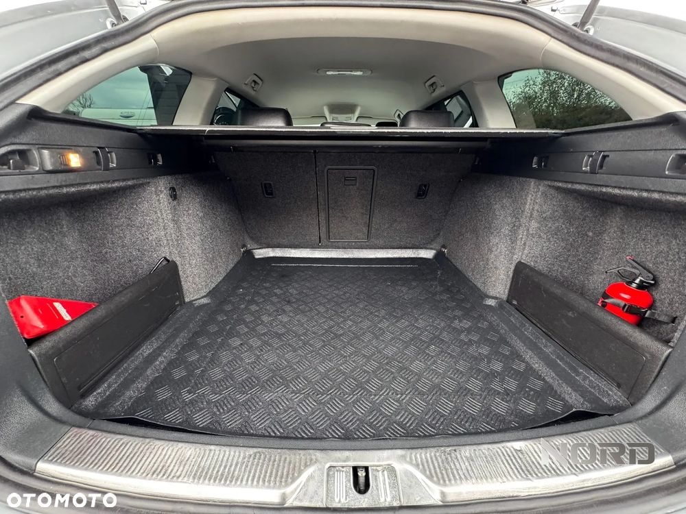 Skoda Superb 2.0 TDI Elegance - 21