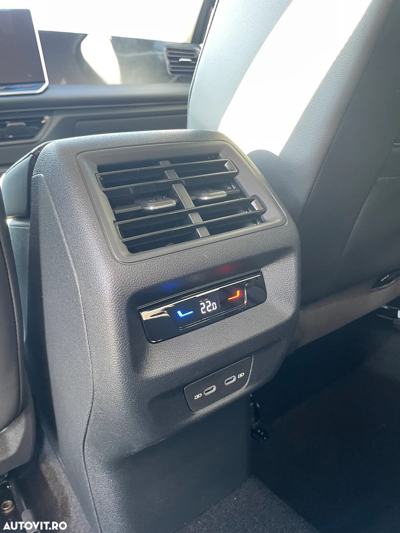 Volkswagen Tiguan 2.0 TDI DSG Life - 12