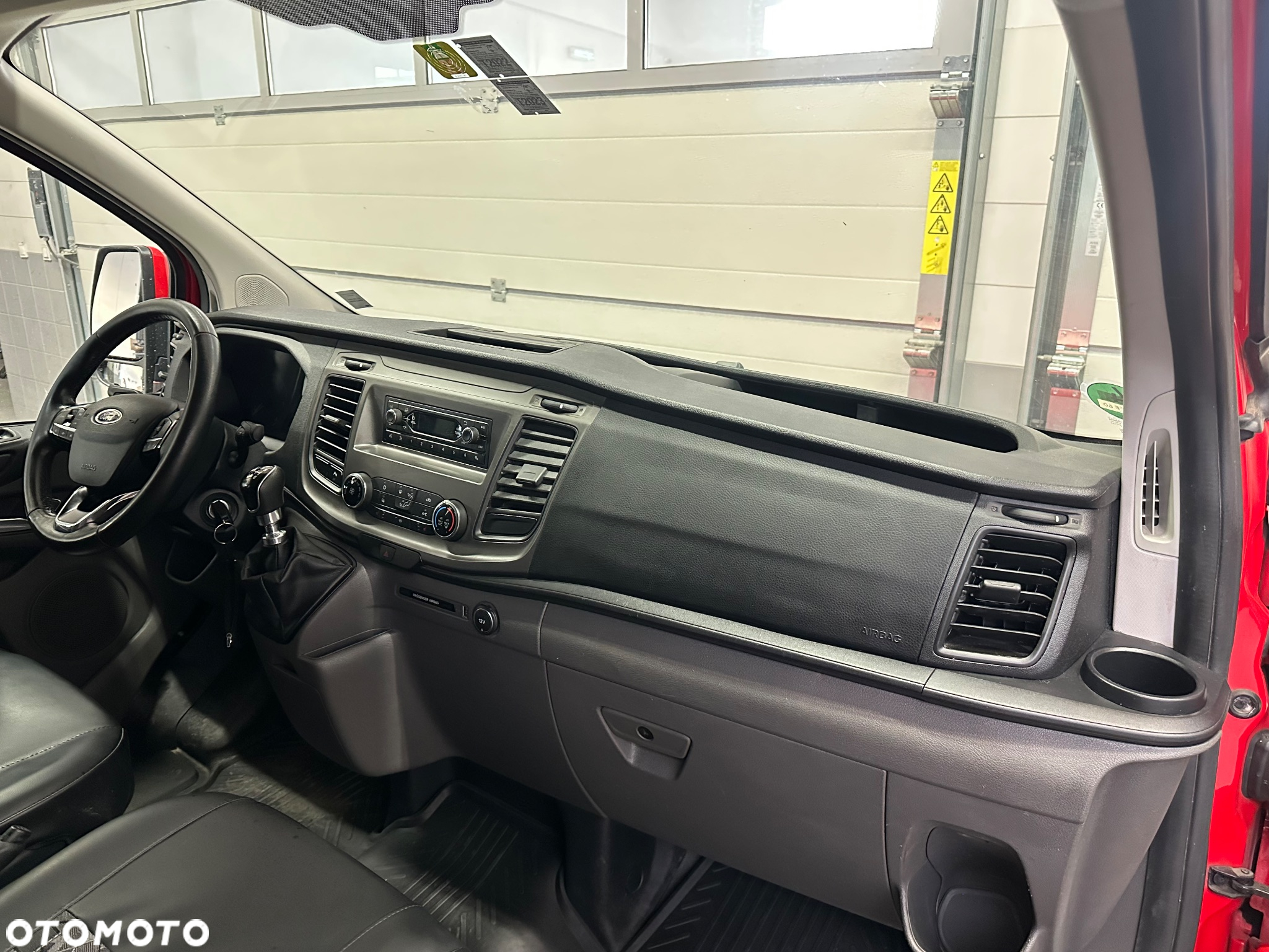 Ford Transit Custom - 12
