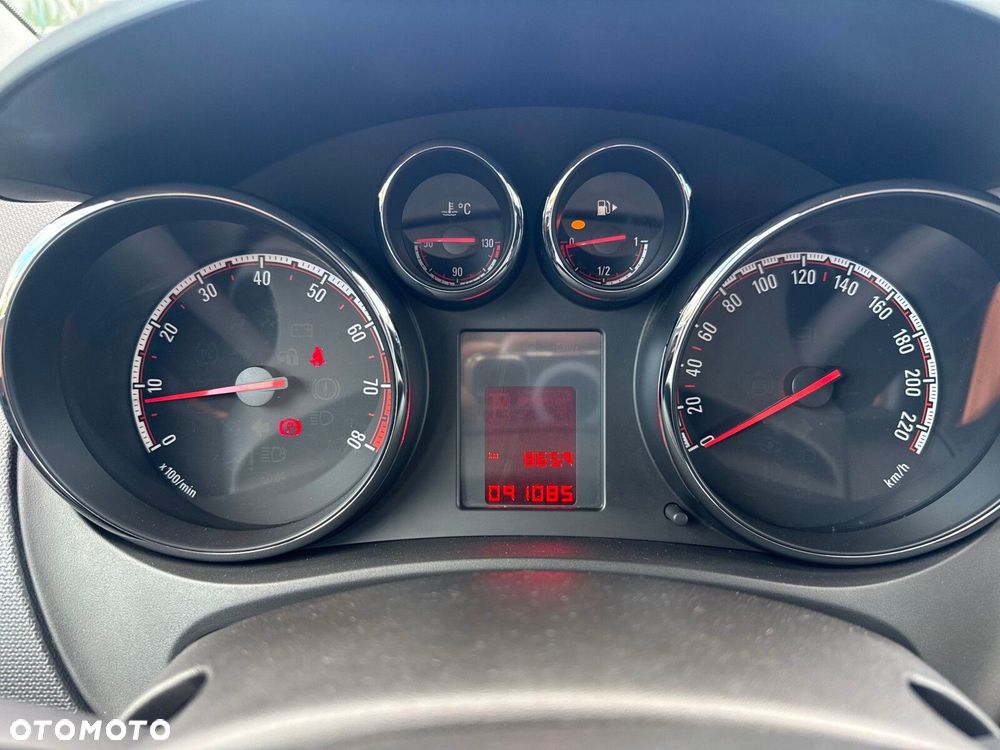 Opel Meriva - 18