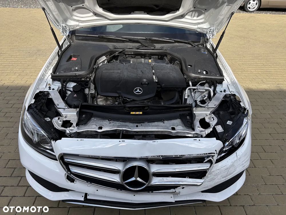 Mercedes-Benz Klasa E 200 d T 9G-TRONIC Avantgarde - 9