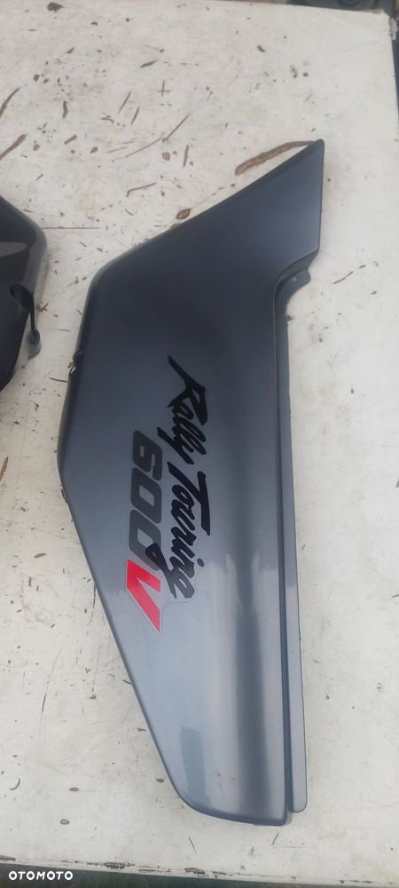 Honda transalp pd06 bok ogon boczek lewy - 2
