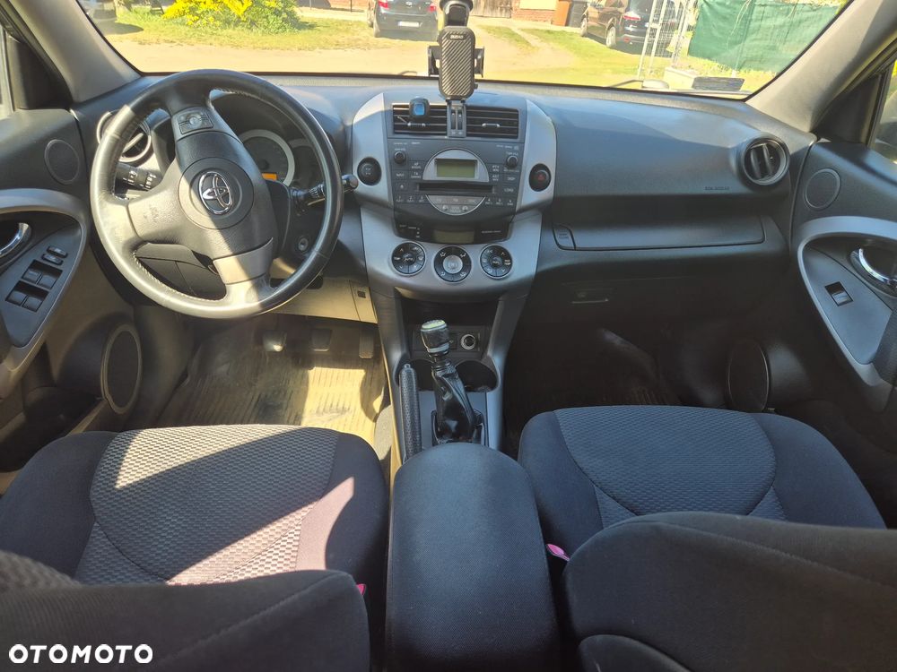 Toyota RAV4 2.2 D-4D Luna - 5