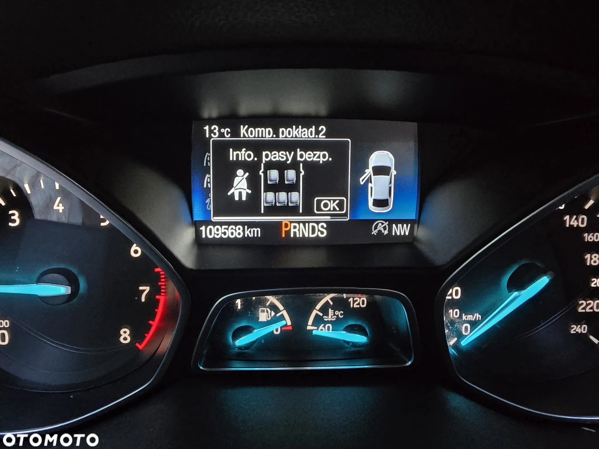 Ford Kuga - 24