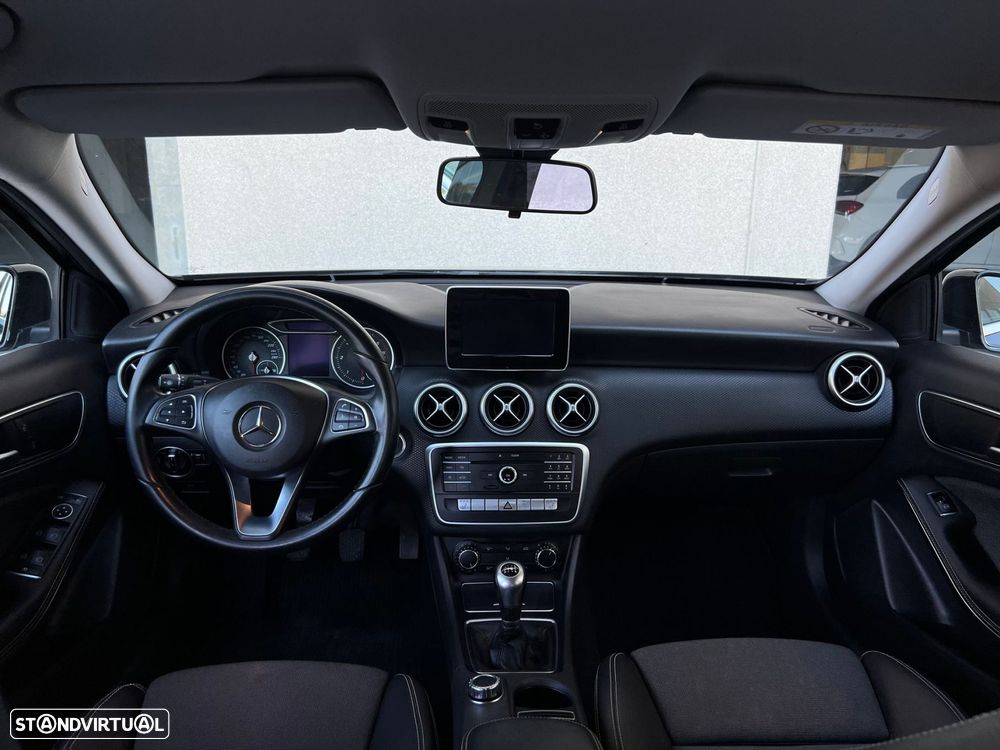 Mercedes-Benz A 180 d - 17