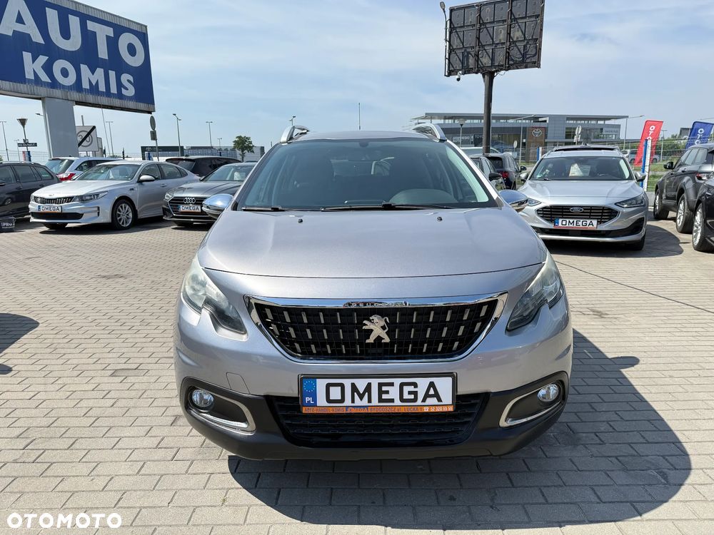 Peugeot 2008 1.2 Pure Tech Style - 2