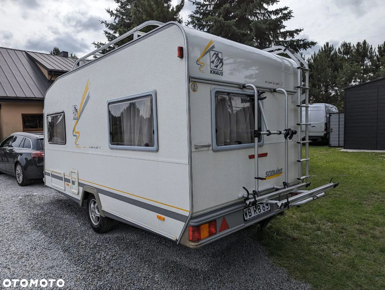 KNAUS 8306 - 4