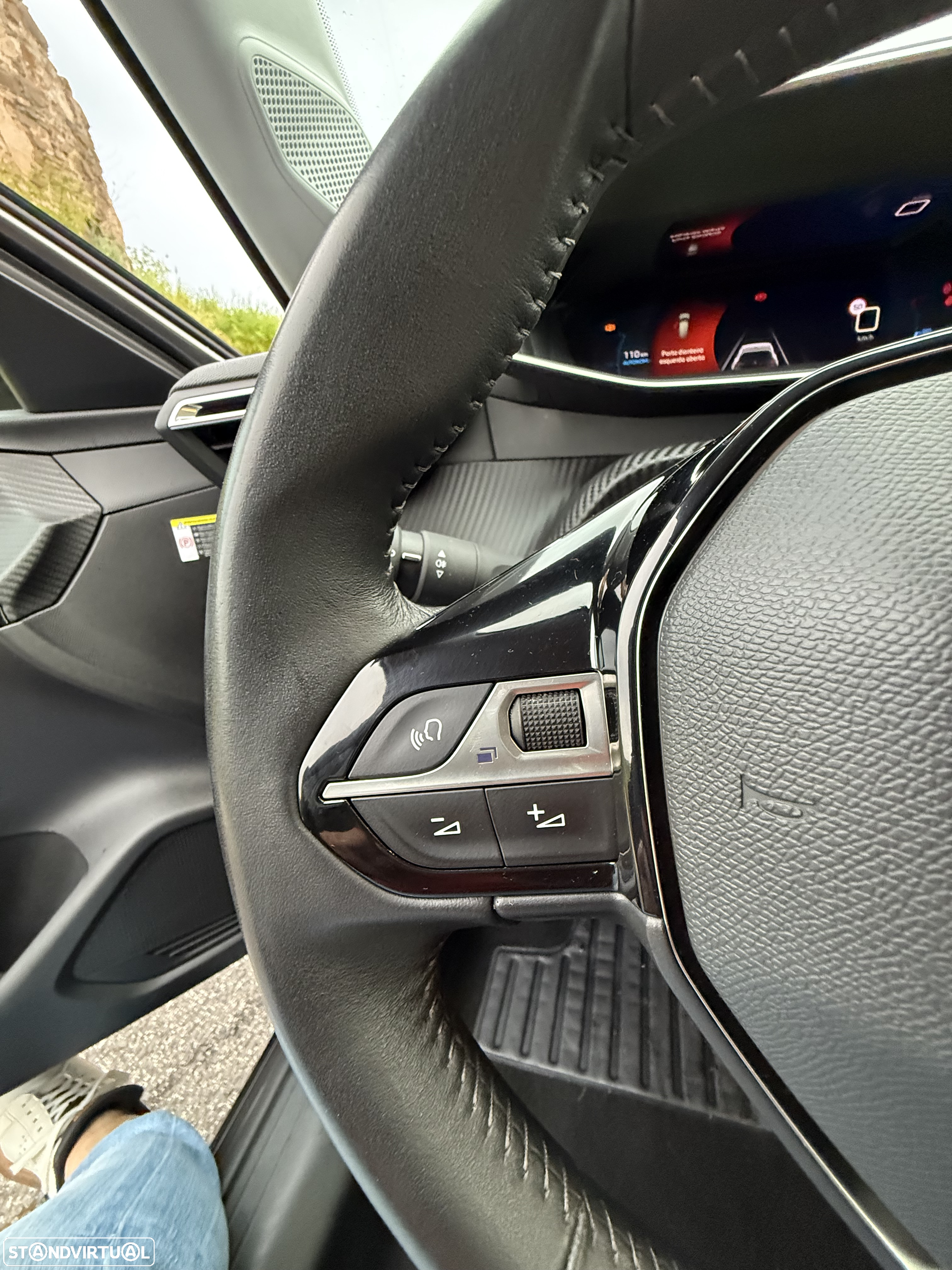 Peugeot 208 PureTech 100 Allure Pack - 18