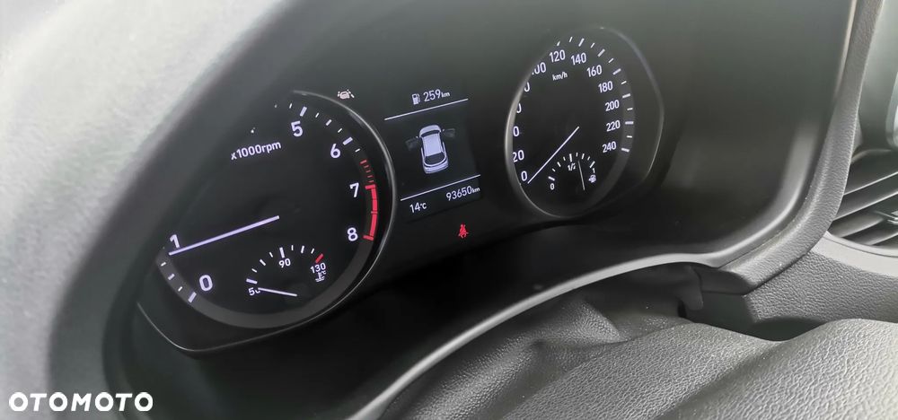 Hyundai i30 1.5 DPI Modern - 11