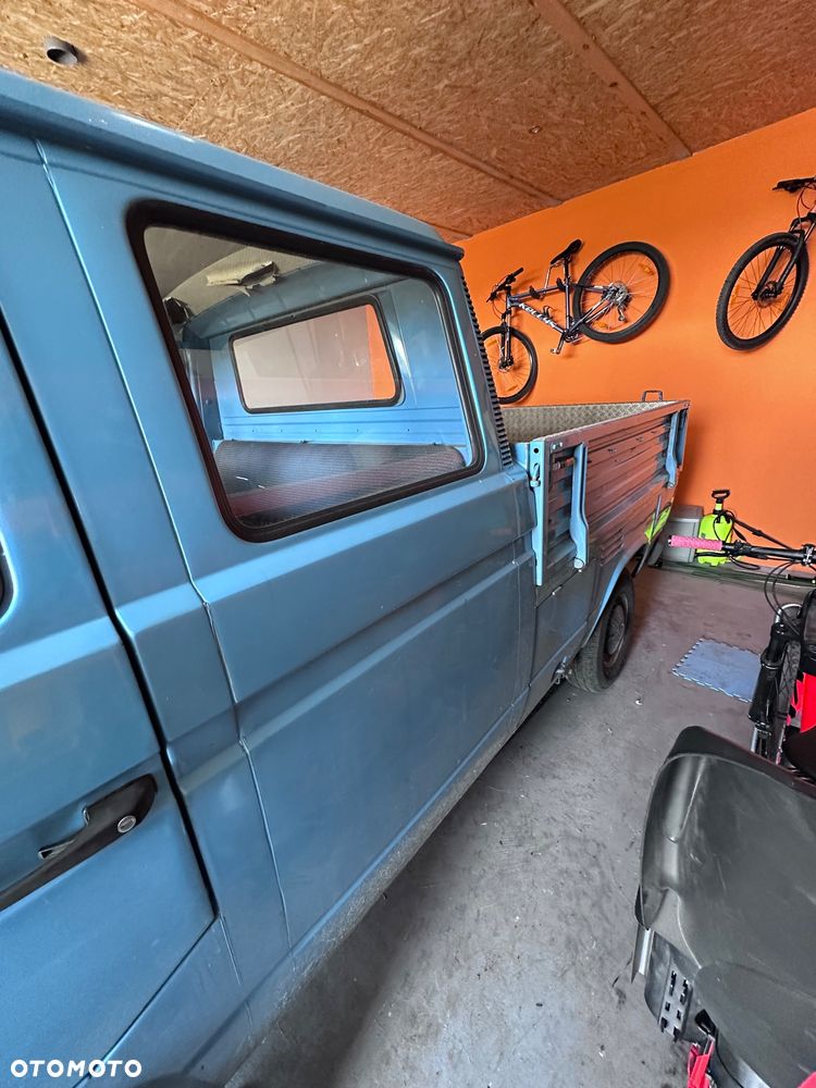 Volkswagen Transporter - 3
