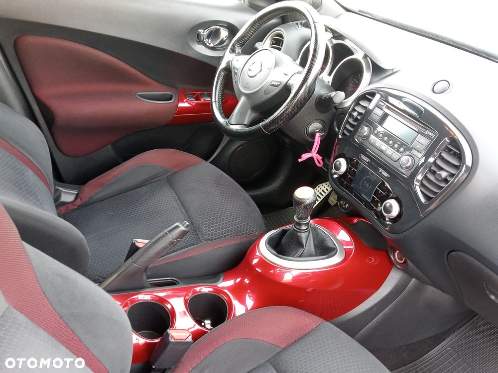 Nissan Juke 1.6 DIG-T Tekna EU6 - 7