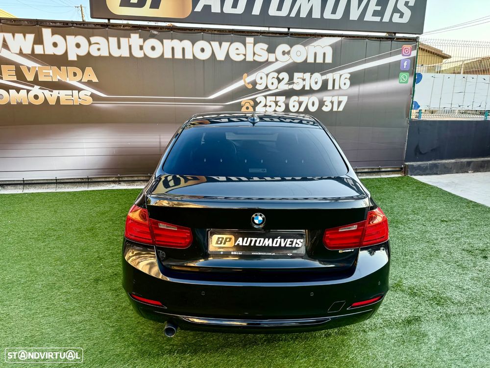 BMW 320 d Auto Line Sport - 19