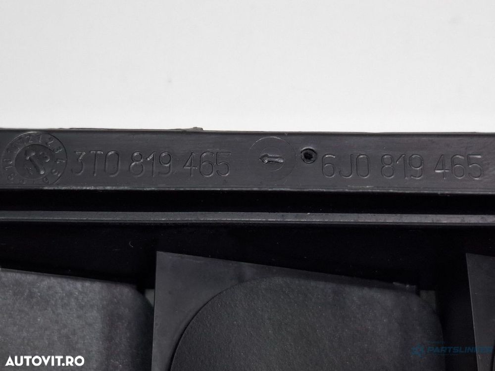 Grila aerisire habitaclu SKODA SUPERB II Estate 3T5 2009 - 2015 TDI CBBB, CFGB 3T0819465 - 2