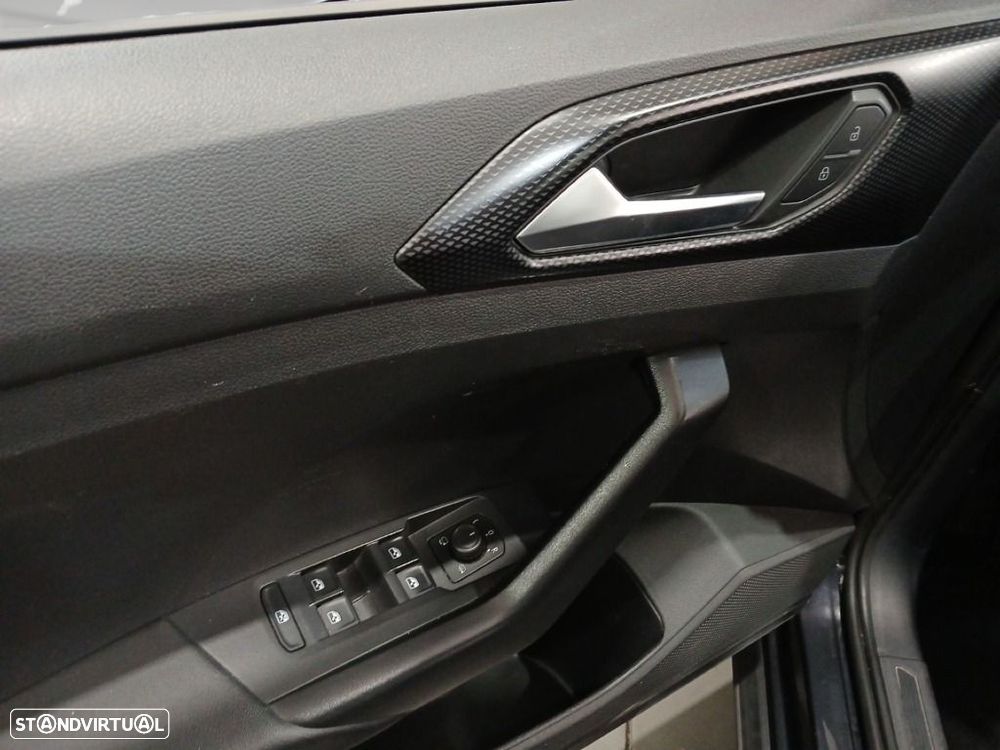 VW T-Cross 1.0 TSI Life - 14