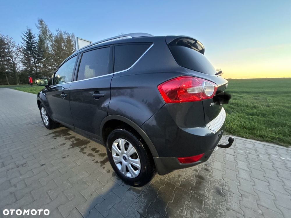 Ford Kuga 2.0 TDCi Titanium - 4
