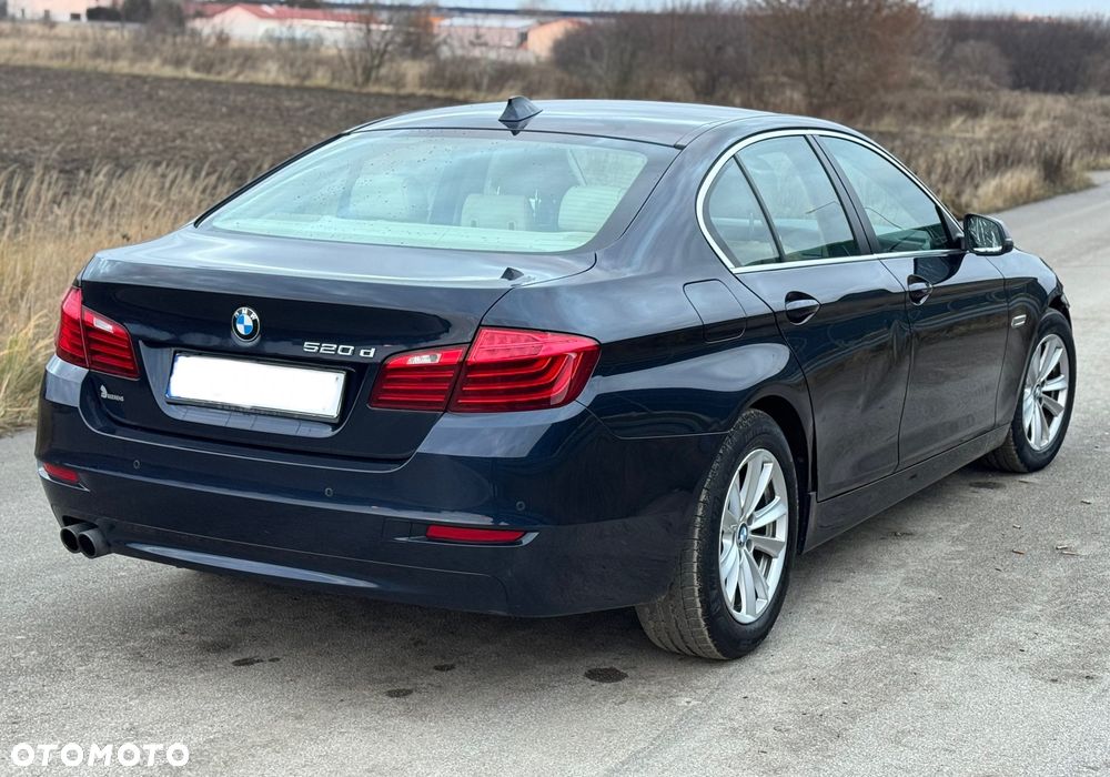 BMW Seria 5 520d Efficient Dynamics - 6