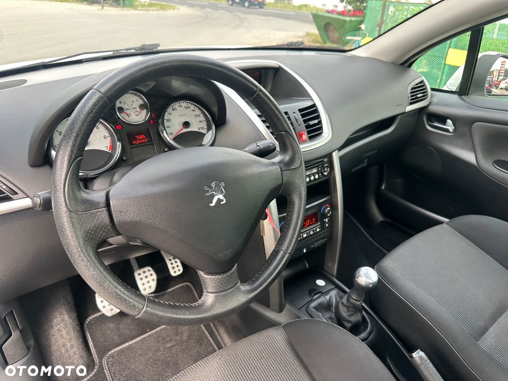 Peugeot 207 120 Sport - 8