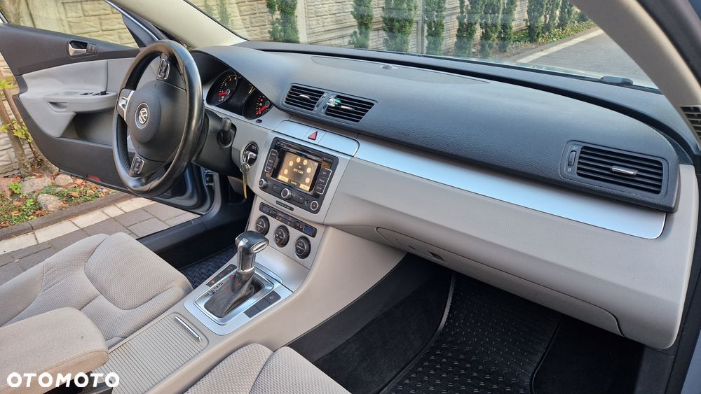 Volkswagen Passat 1.4 TSI Comfortline DSG - 21