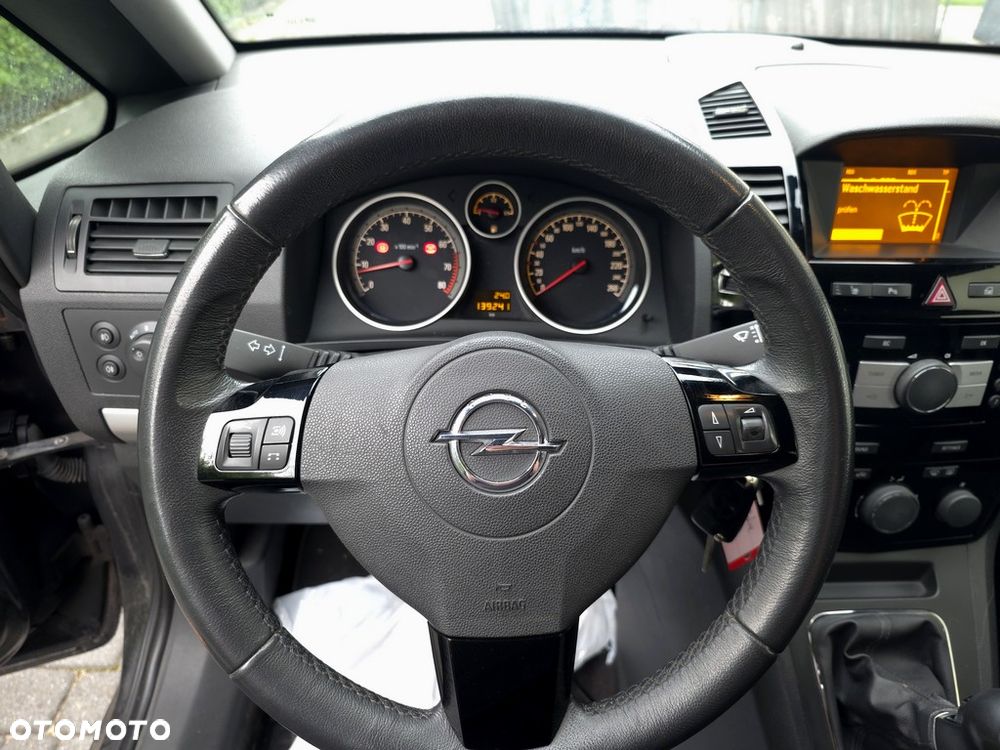 Opel Zafira 1.8 Cosmo - 15