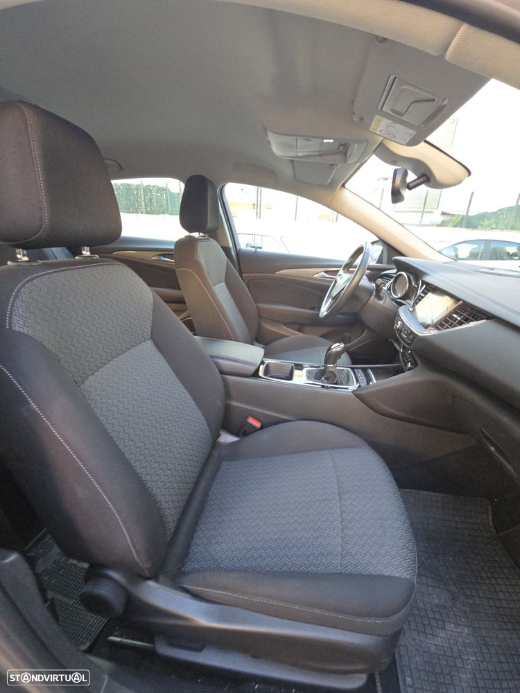 Opel Insignia 1.6 CDTI executive S/S - 21