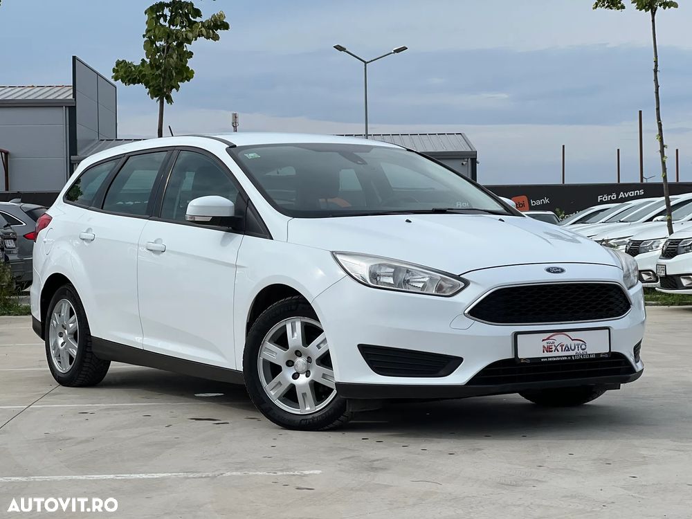 Ford Focus 1.0 EcoBoost Start-Stopp-System Business Edition - 2