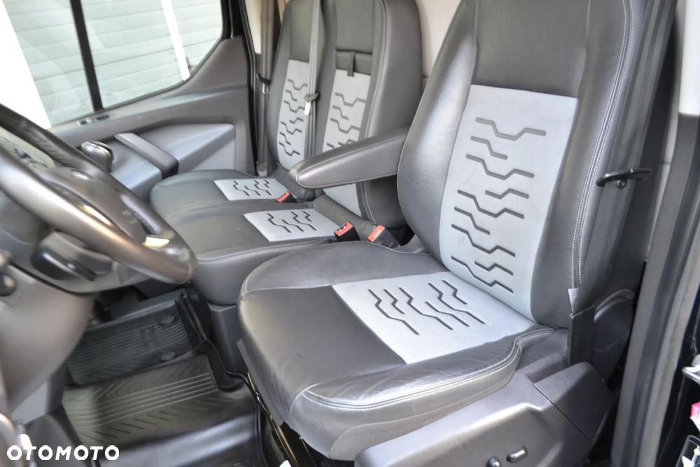 Ford TRANSIT CUSTOM SPORT - 8