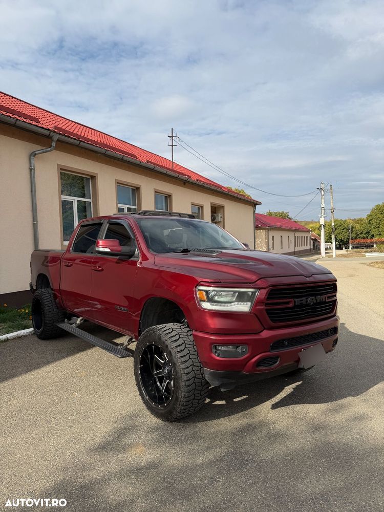 Dodge RAM - 12