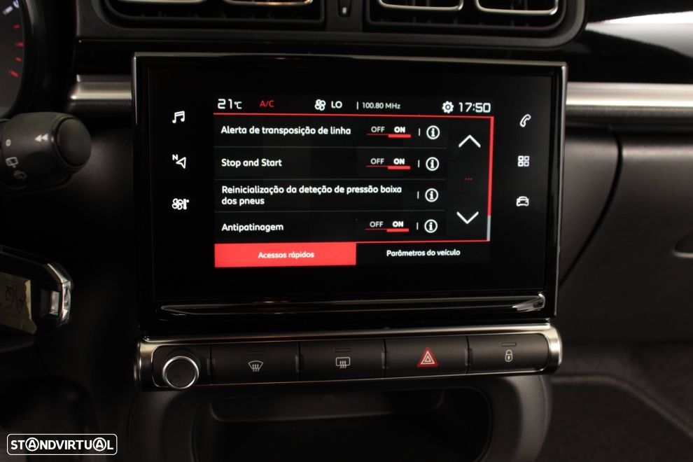 Citroën C3 1.2 PureTech Shine - 20