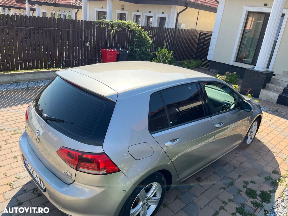 Volkswagen Golf - 4