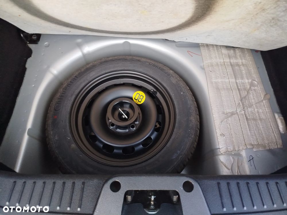 Ford Fiesta 1.25 Celebration - 23