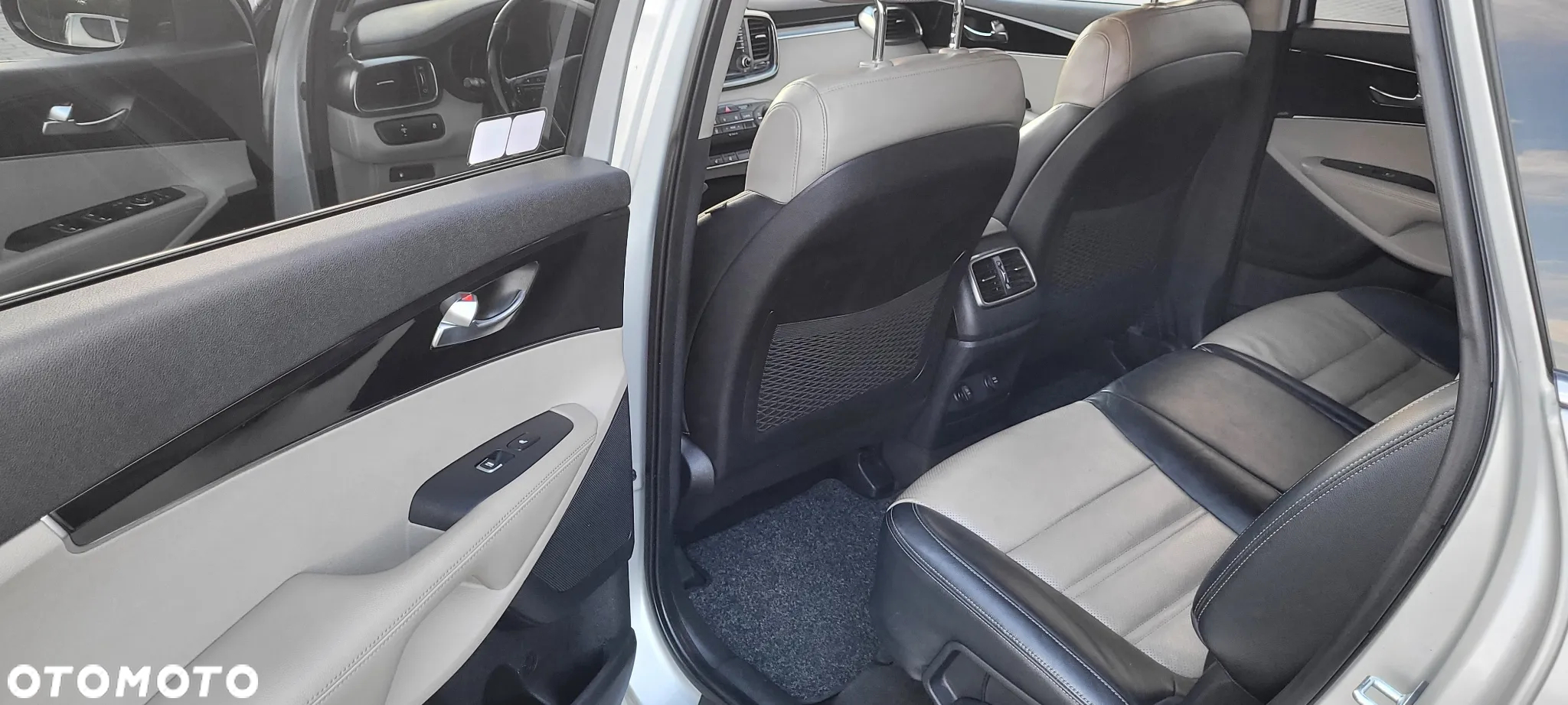 Kia Sorento 2.0 CRDI L - 8