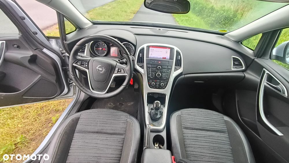 Opel Astra 1.4 Turbo ENERGY - 11