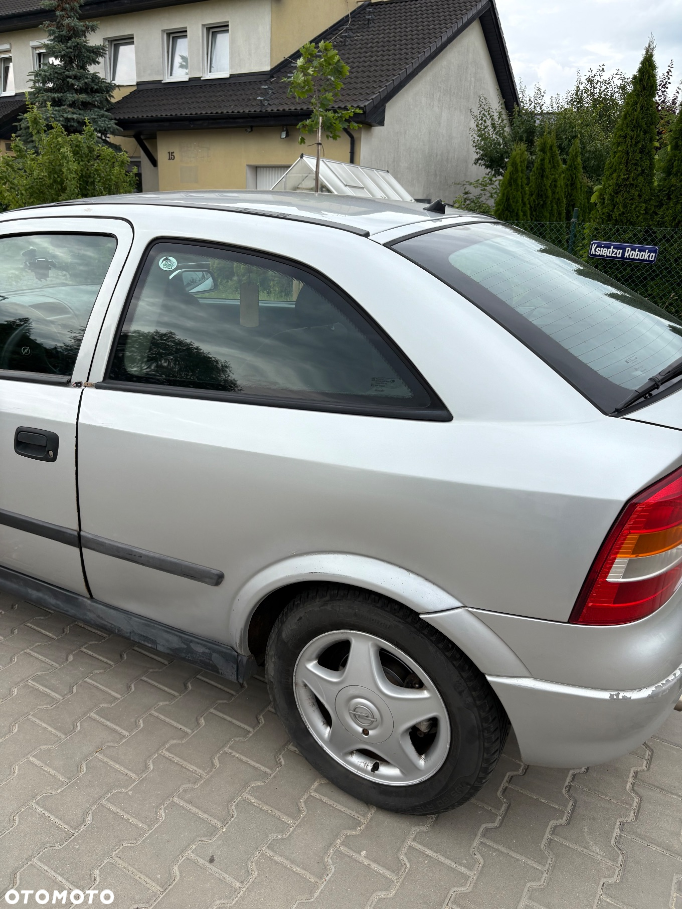 Opel Astra - 9