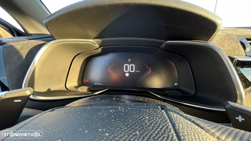 DS DS7 Crossback 1.5 BlueHDi Performance Line EAT8 - 17