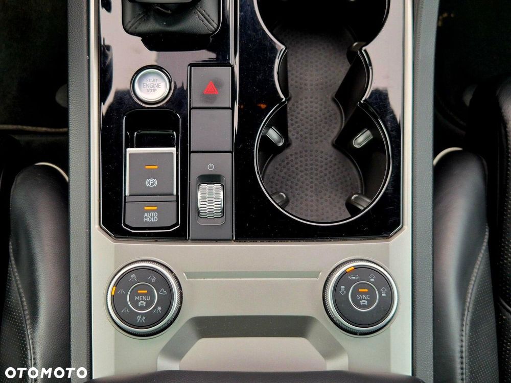 Volkswagen Touareg 3.0 V6 TDI SCR 4Mot R-Line - 22