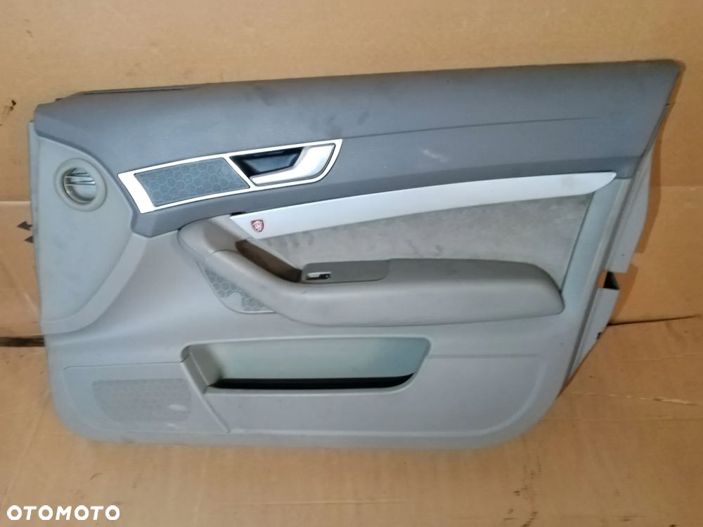 Boczek tapicerka prawy przód przednia prawa Audi A6 C6 - 1