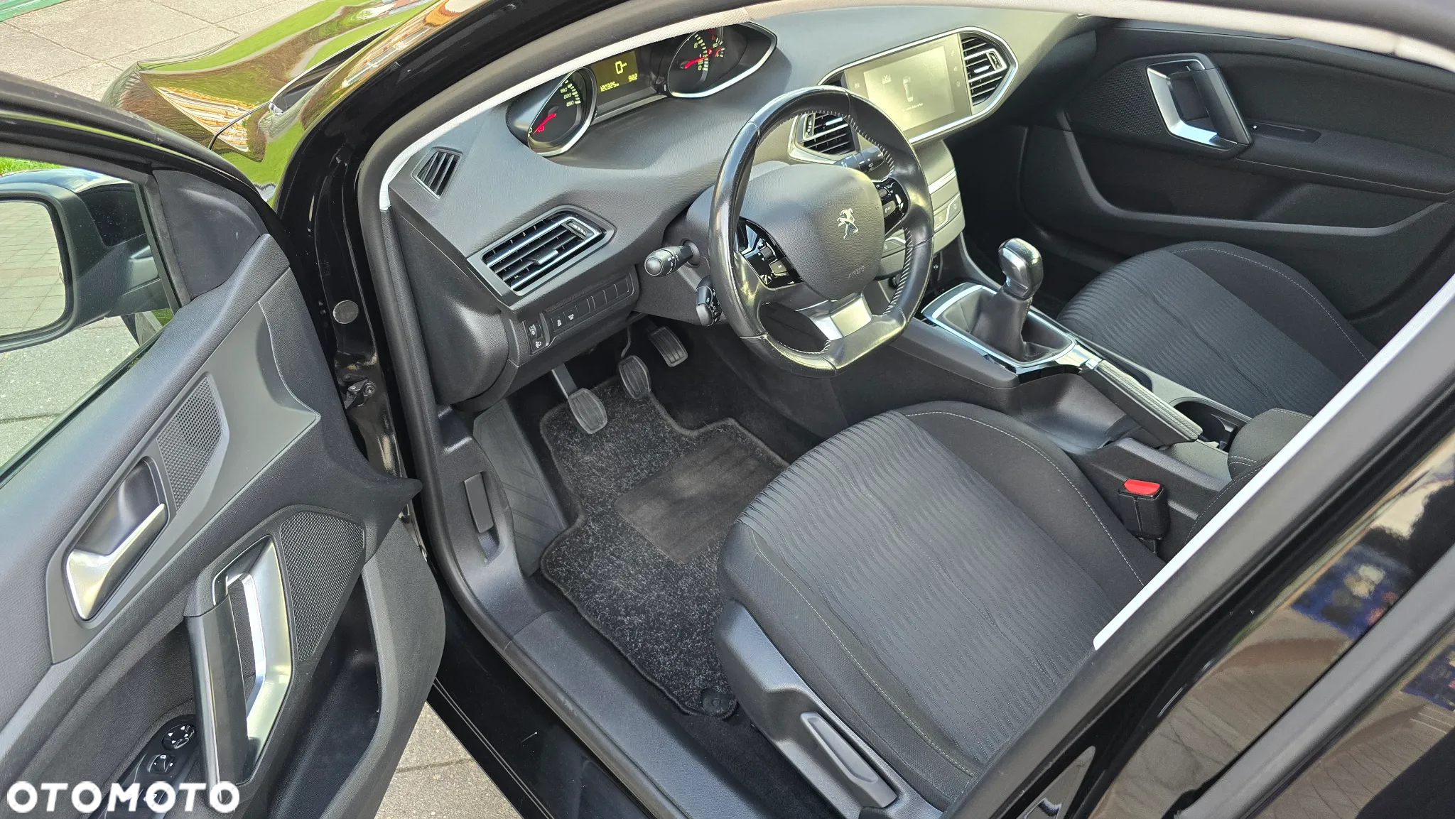Peugeot 308 - 28