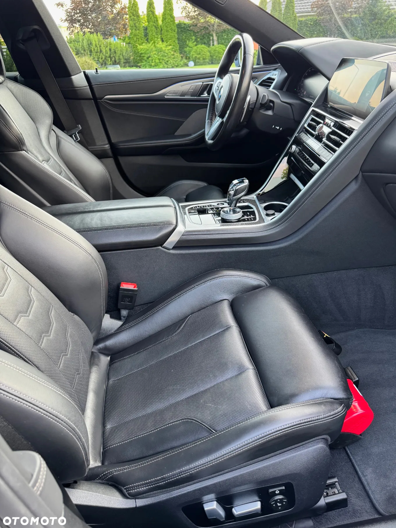 BMW Seria 8 M850i xDrive - 15