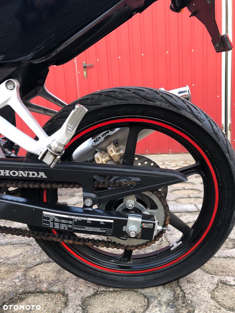 Honda CBR - 23