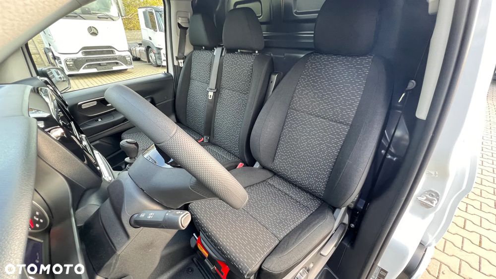 Mercedes-Benz Vito - 15
