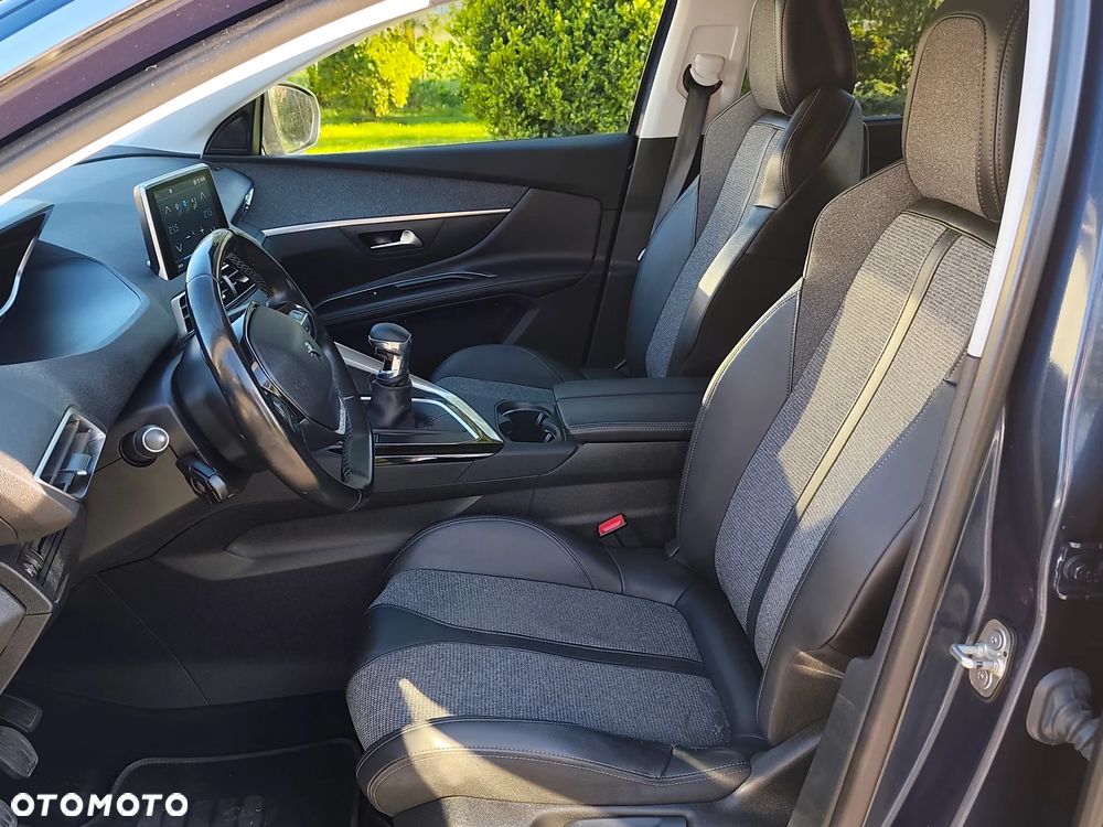 Peugeot 5008 PureTech 130 Active - 22