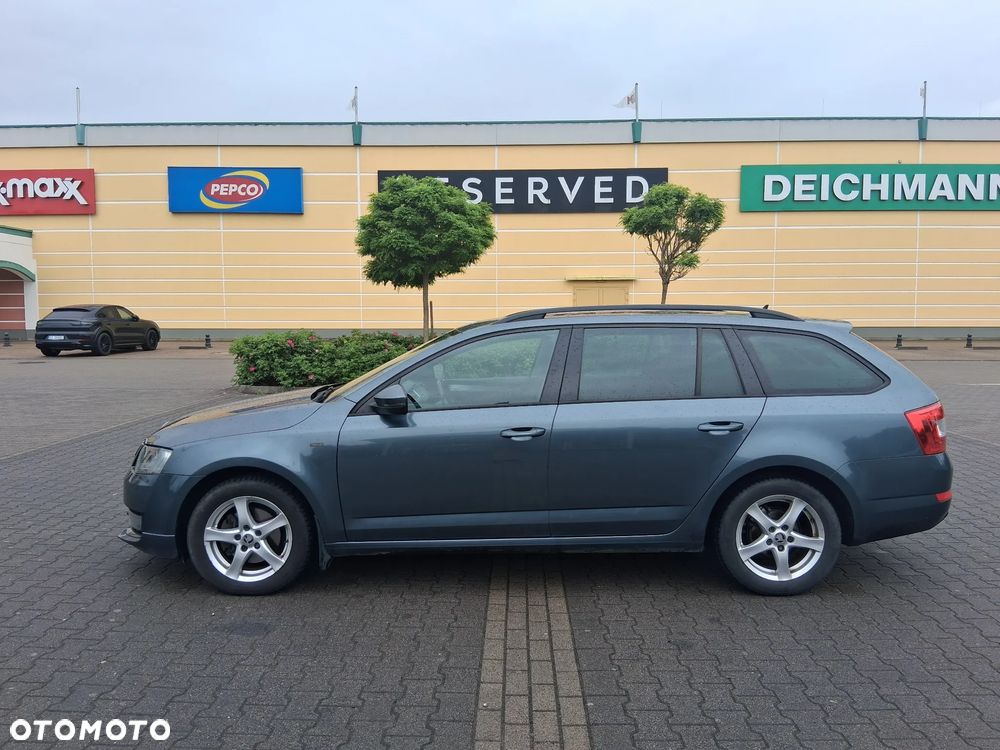 Skoda Octavia 2.0 TDI (Green tec) DSG Joy - 4