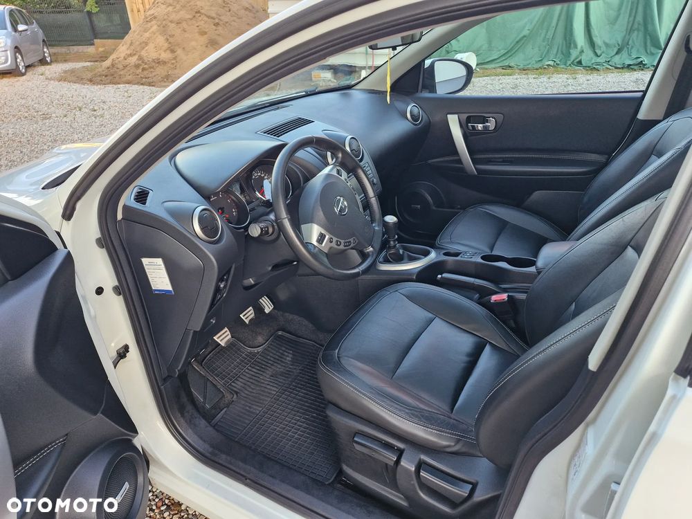 Nissan Qashqai 1.6 dCi DPF Start/Stop acenta - 9