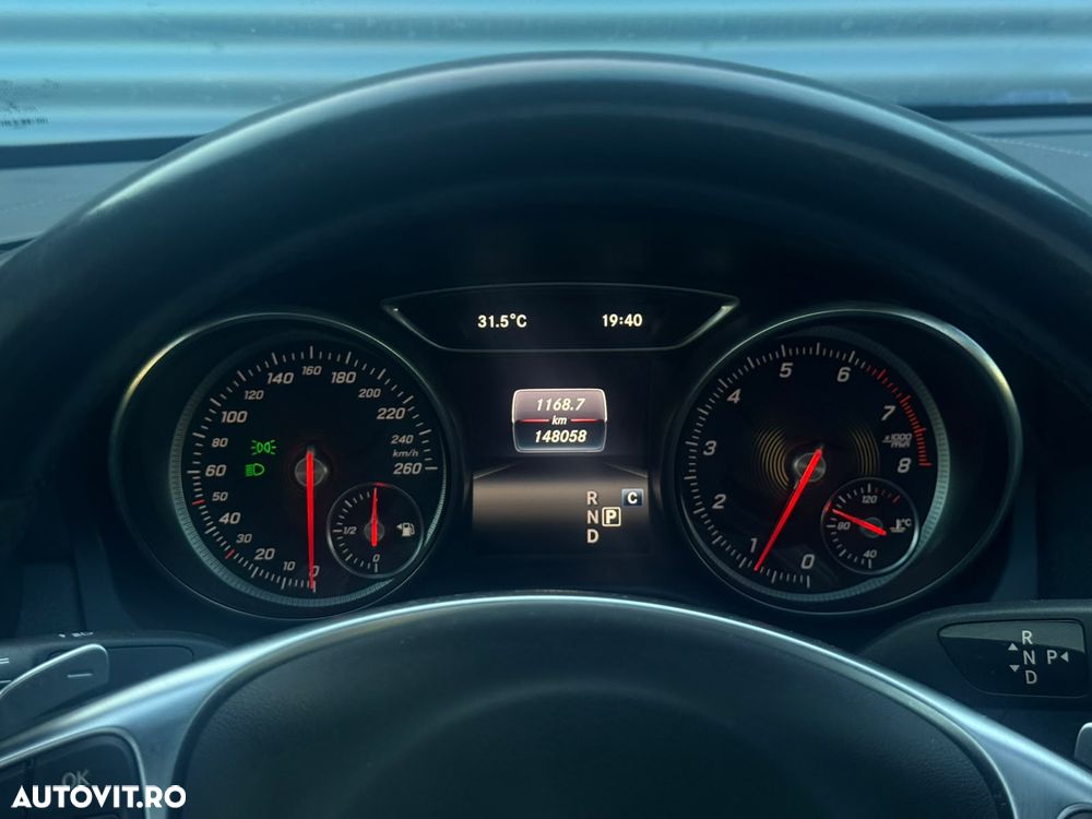 Mercedes-Benz CLA 200 7G-DCT AMG Line - 9