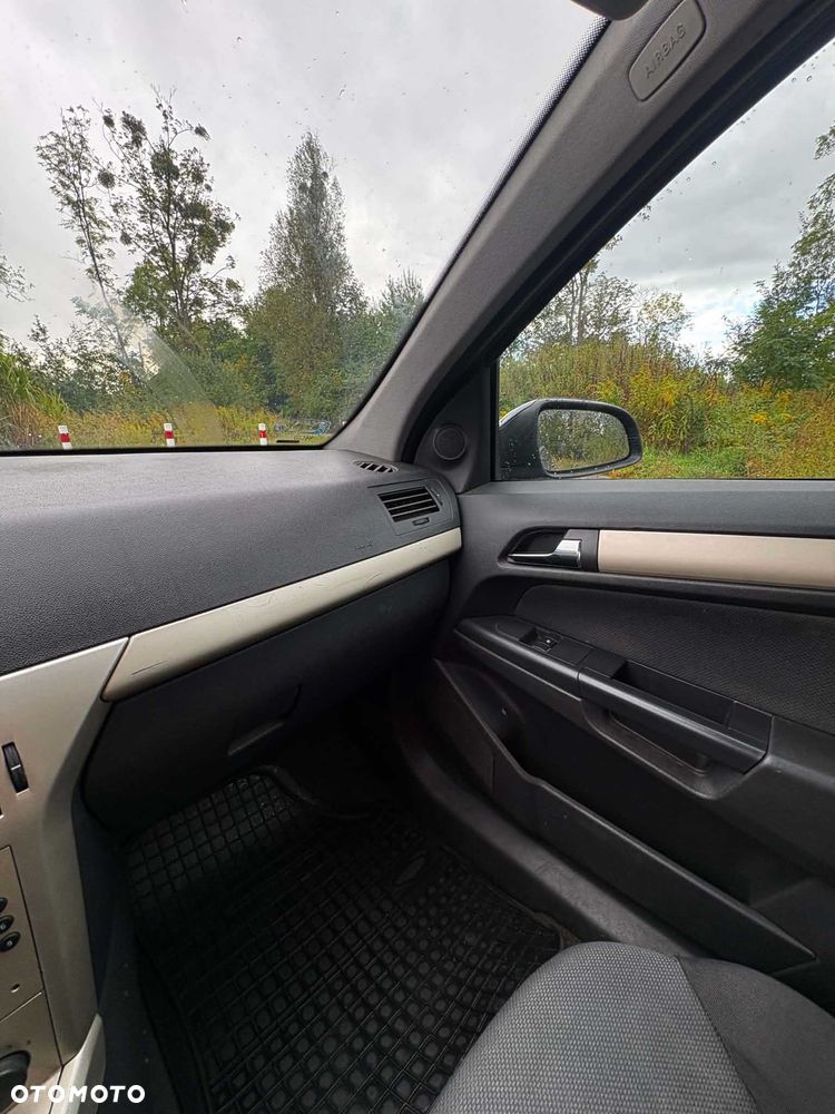 Opel Astra - 9