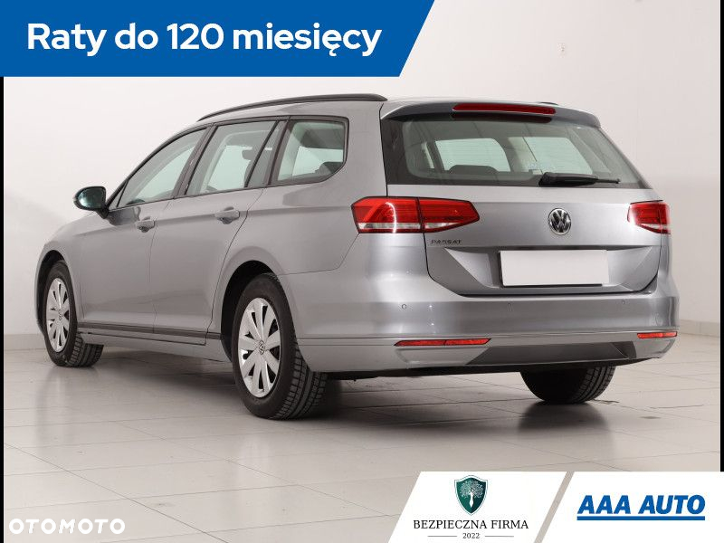 Volkswagen Passat - 3