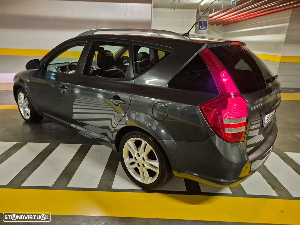 Kia Ceed SW 1.6 CRDi LX - 20