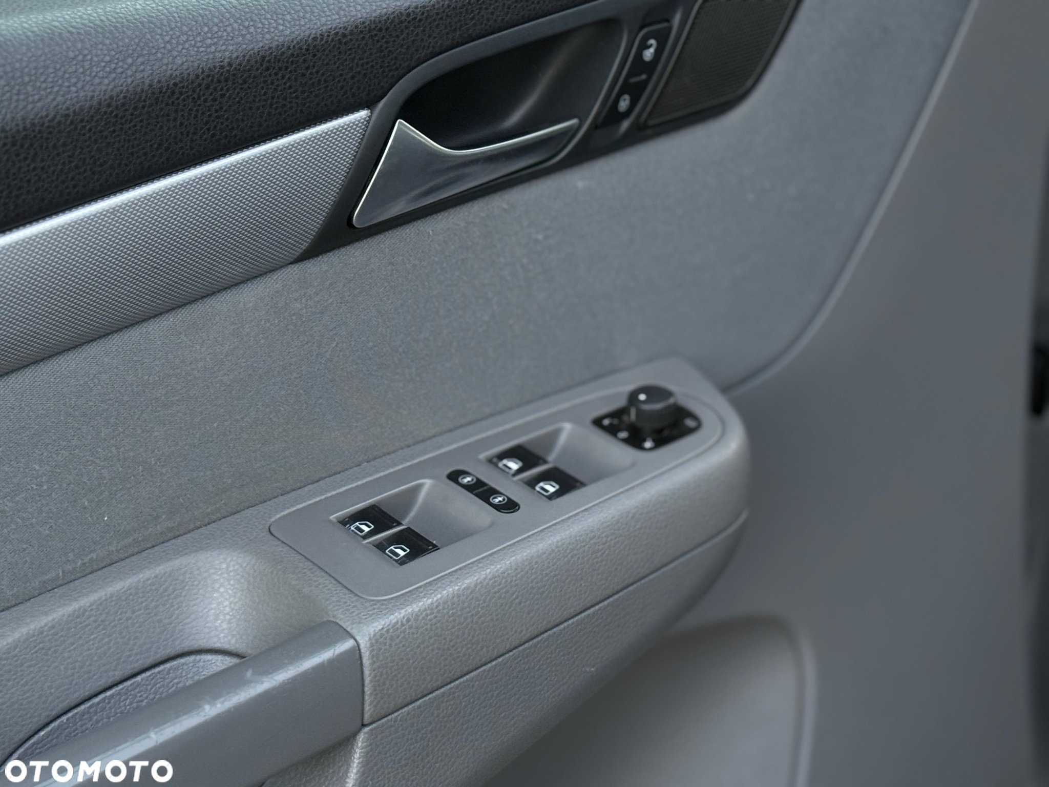 Volkswagen Sharan - 17
