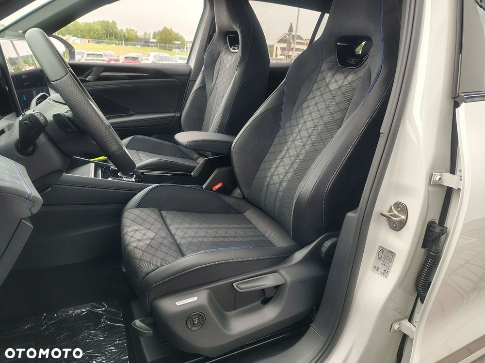 Volkswagen Tiguan 1.5 eTSI R-Line Plus DSG - 10